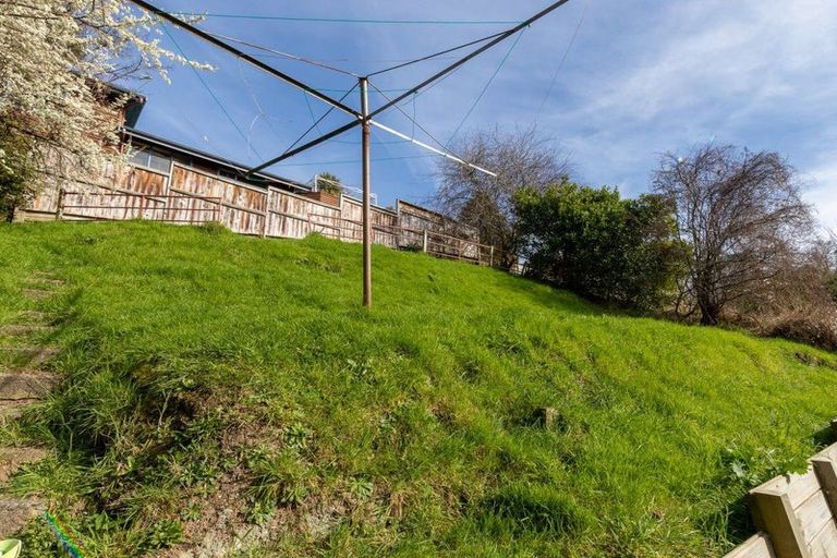 Photo of property in 72 Glen Road, The Glen, Dunedin, 9011