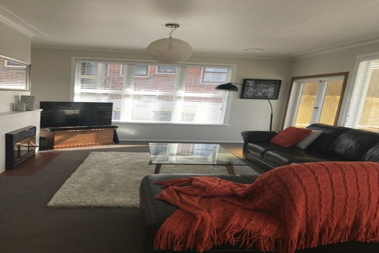 Photo of property in 63 Jaemont Avenue, Te Atatu South, Auckland, 0610