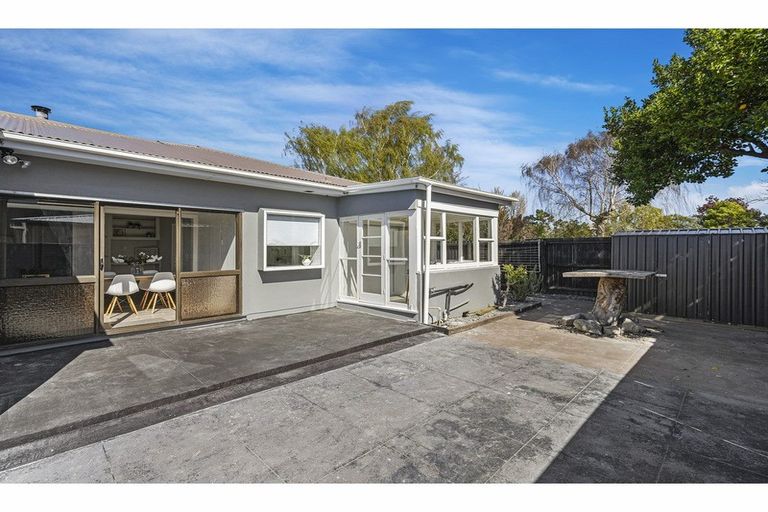 Photo of property in 934 Avonside Drive, Avondale, Christchurch, 8061