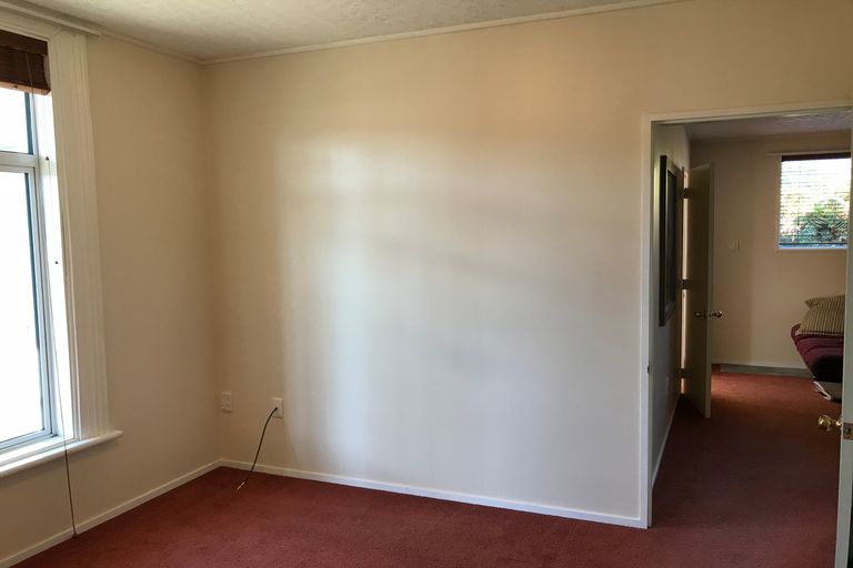 Photo of property in 2 Newport Street, Belleknowes, Dunedin, 9011