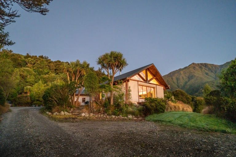 Photo of property in 228 Blandswood Road, Peel Forest, Geraldine, 7992