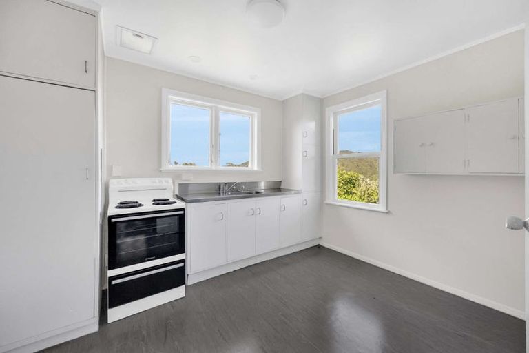 Photo of property in 8-10 Montgomery Avenue, Karori, Wellington, 6012