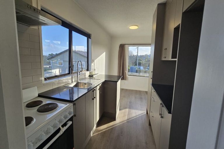 Photo of property in 1/18a Neal Avenue, Glenfield, Auckland, 0629