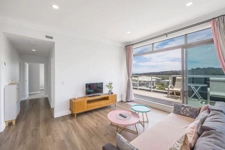 Photo of property in 701/26 Library Lane, Albany, Auckland, 0632