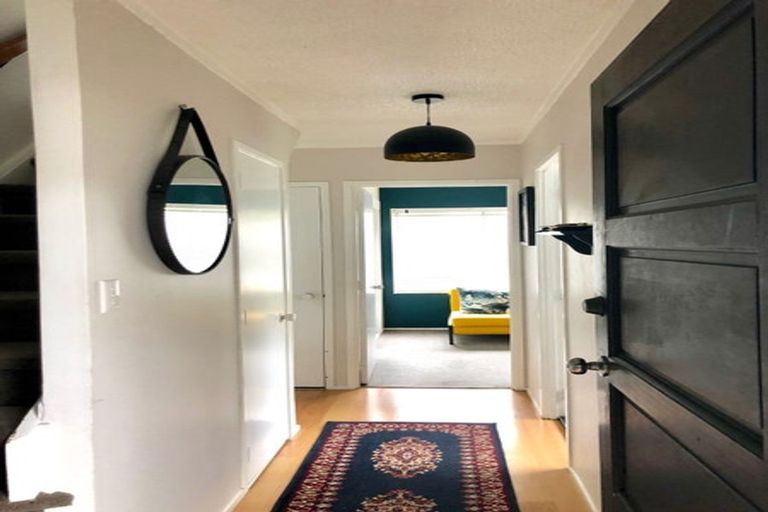 Photo of property in 1/21 Mahara Avenue, Birkenhead, Auckland, 0626