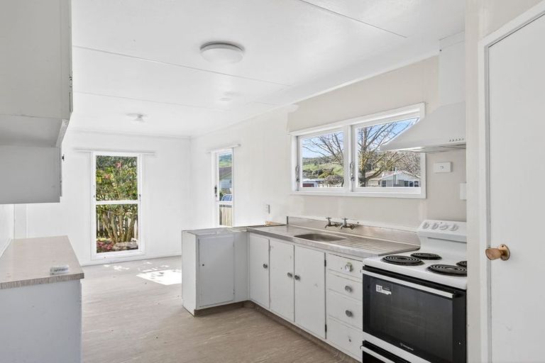 Photo of property in 8 Donna Street, Outer Kaiti, Gisborne, 4010