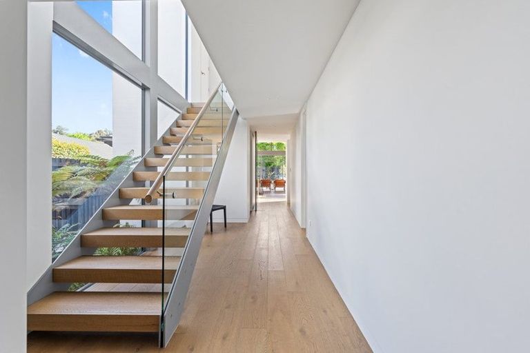 Photo of property in 3 Ngahere Street, Fendalton, Christchurch, 8041