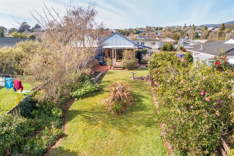 Photo of property in 1/19 Roband Crescent, Brown Owl, Upper Hutt, 5018