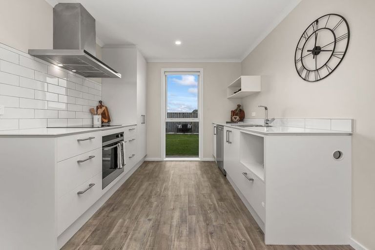 Photo of property in 87 Hinemoa Street, Levin, 5510