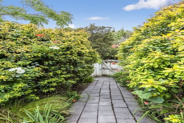 Photo of property in 3 Rangimaarie Crescent, Snells Beach, 0920