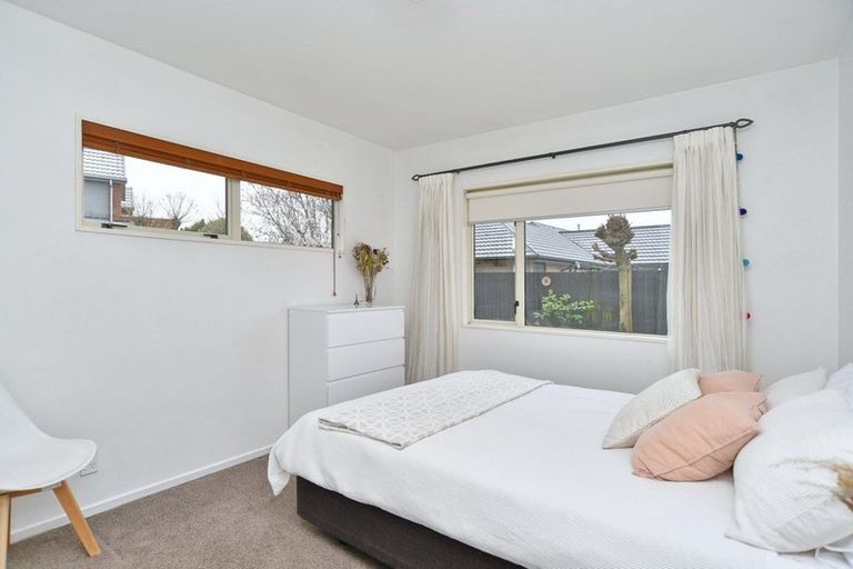 Photo of property in 16 Pepperwood Place, Shirley, Christchurch, 8061