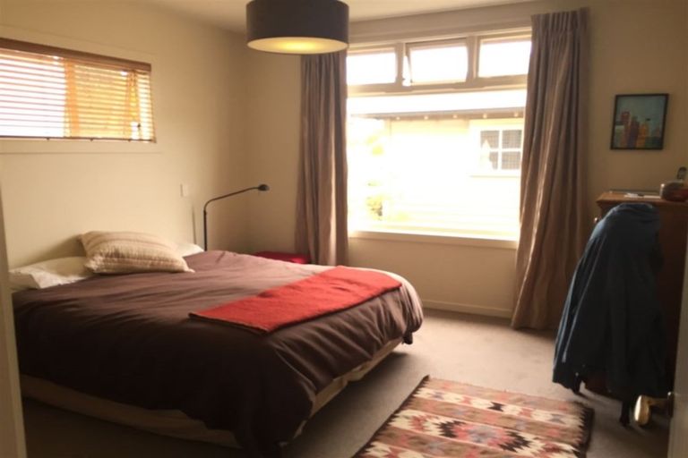 Photo of property in 75 Knowles Street, St Albans, Christchurch, 8052