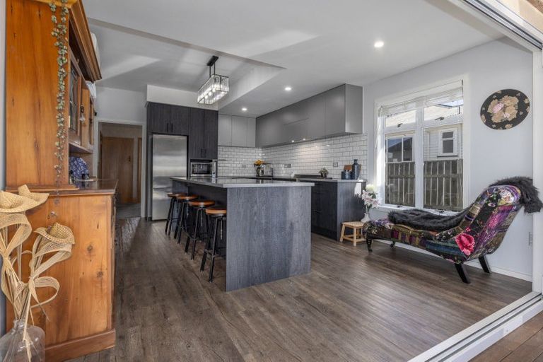 Photo of property in 48a Kings Drive, Levin, 5510