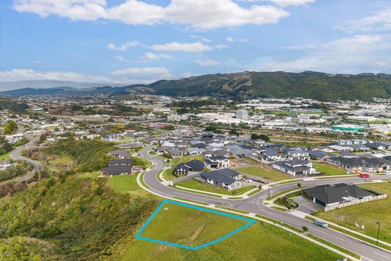 Photo of property in 190 John Burke Drive, Aotea, Porirua, 5024