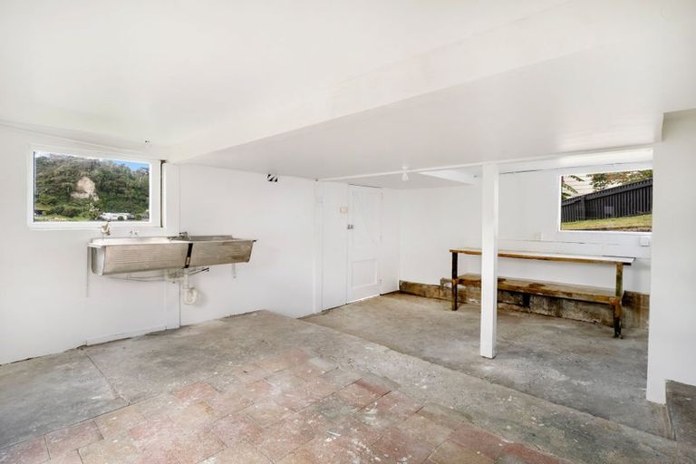 Photo of property in 21 Portal Street, Durie Hill, Whanganui, 4500