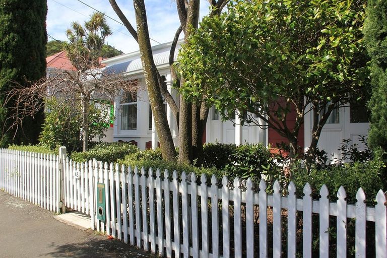 Photo of property in 45 Austin Street, Mount Victoria, Wellington, 6011