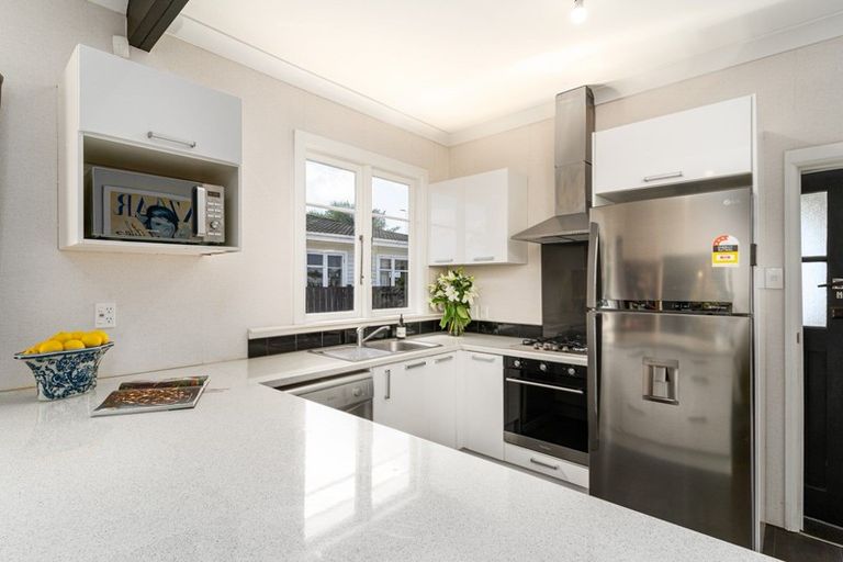 Photo of property in 73 Church Street, Awapuni, Palmerston North, 4412