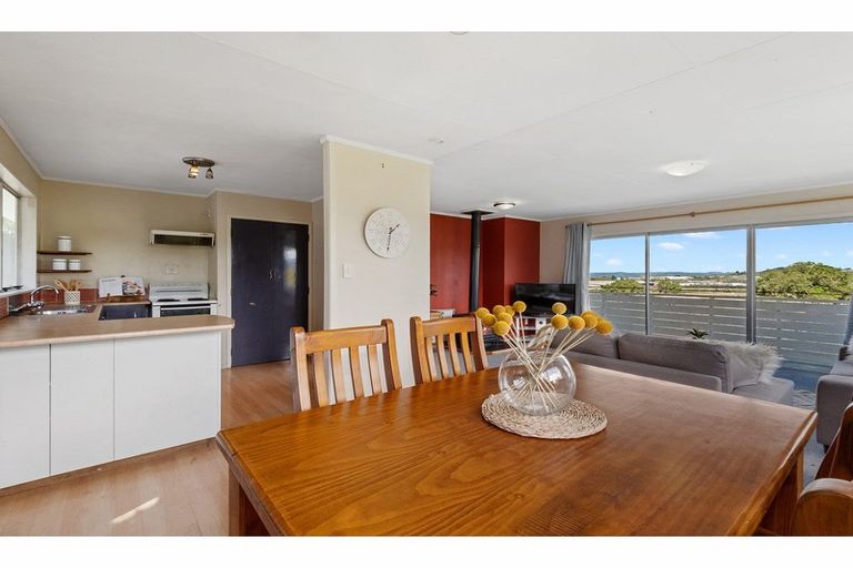 Photo of property in 25 Tanekaha Drive, Parahaki, Whangarei, 0112