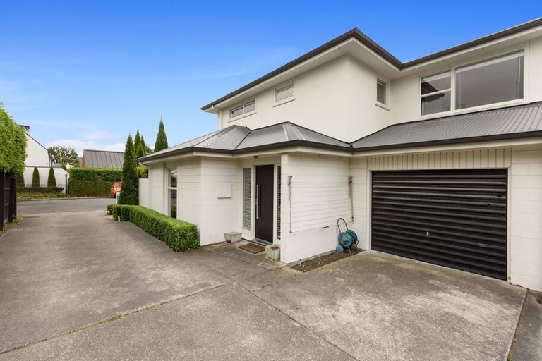 Photo of property in 1/58 Office Road, Merivale, Christchurch, 8014