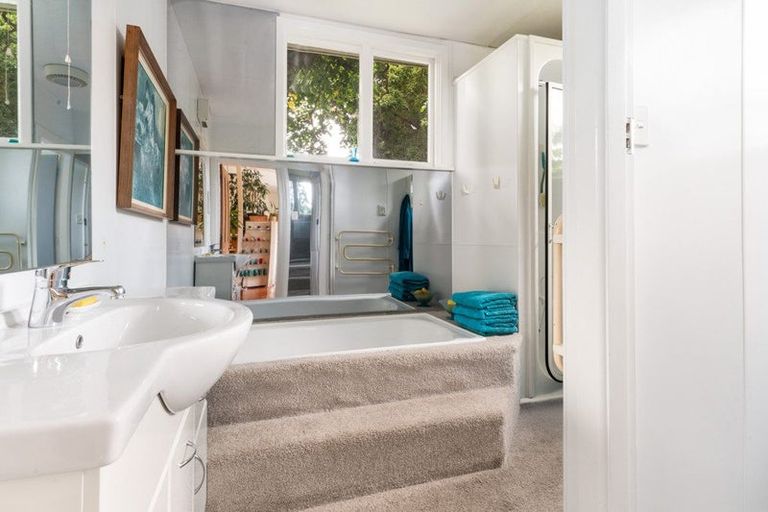 Photo of property in 186 Racecourse Road, Sockburn, Christchurch, 8042