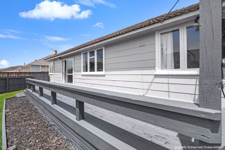 Photo of property in 15 Odette Street, Bader, Hamilton, 3206