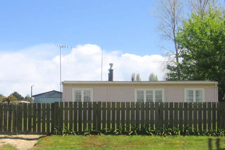 Photo of property in 23 Rangatira Drive, Mangakino, 3421