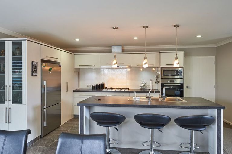 Photo of property in 7 Astelia Court, Milson, Palmerston North, 4414