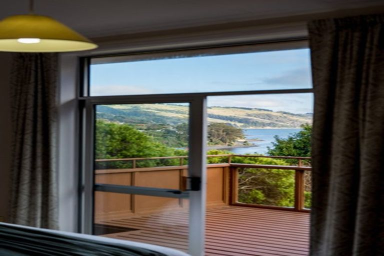 Photo of property in 22 Wharfdale Street, Macandrew Bay, Dunedin, 9014