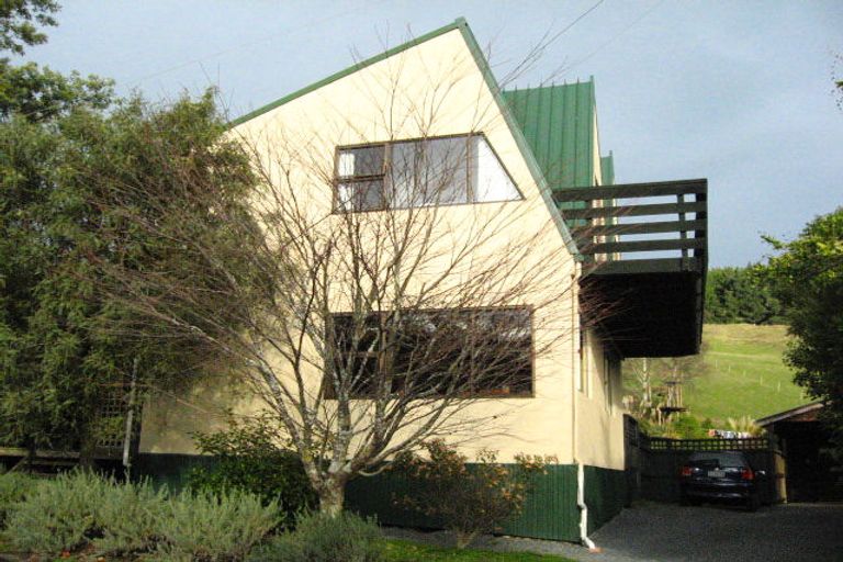 Photo of property in 48 Greenacres Street, Macandrew Bay, Dunedin, 9014