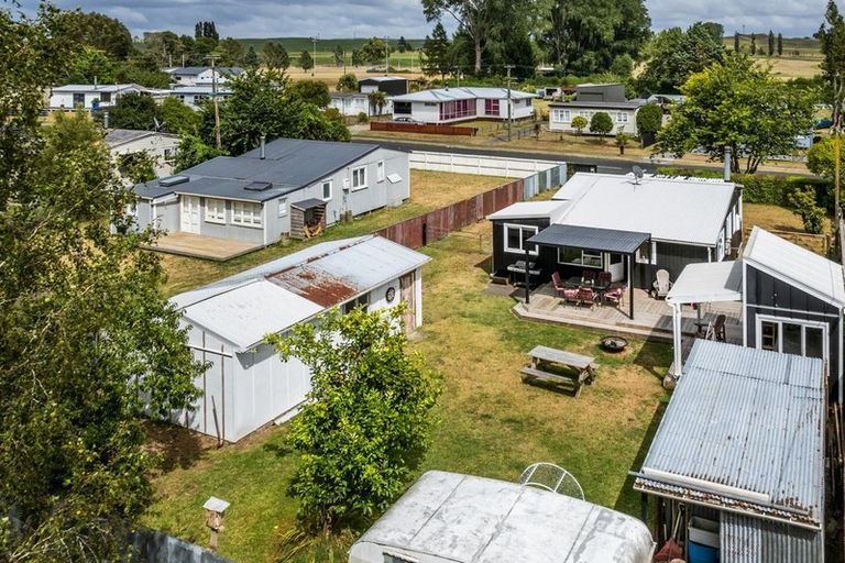 Photo of property in 12 Rangatira Drive, Mangakino, 3421