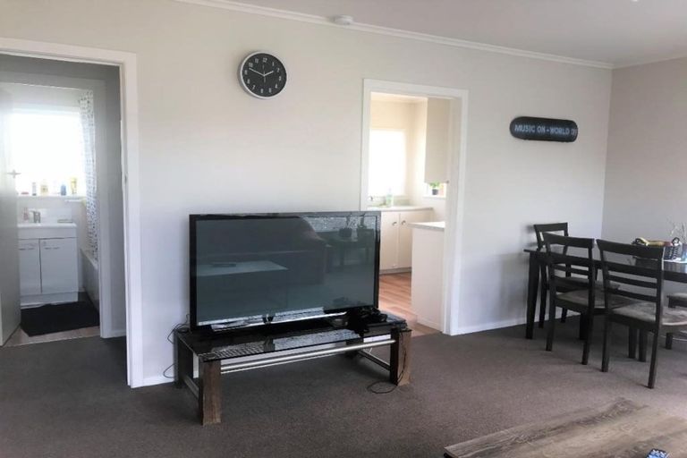 Photo of property in 4/109 Ocean View Road, Hillcrest, Auckland, 0627