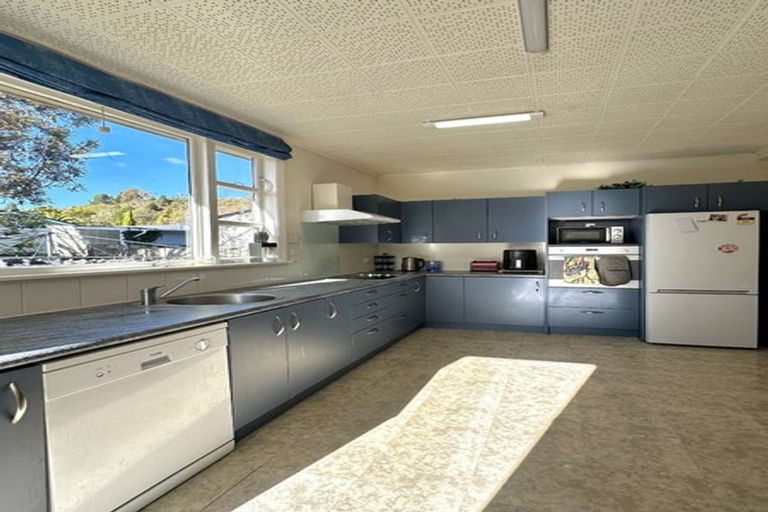 Photo of property in 12 Henry Street, Ebdentown, Upper Hutt, 5018