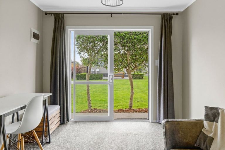 Photo of property in 71 Grey Street, Cambridge, 3434