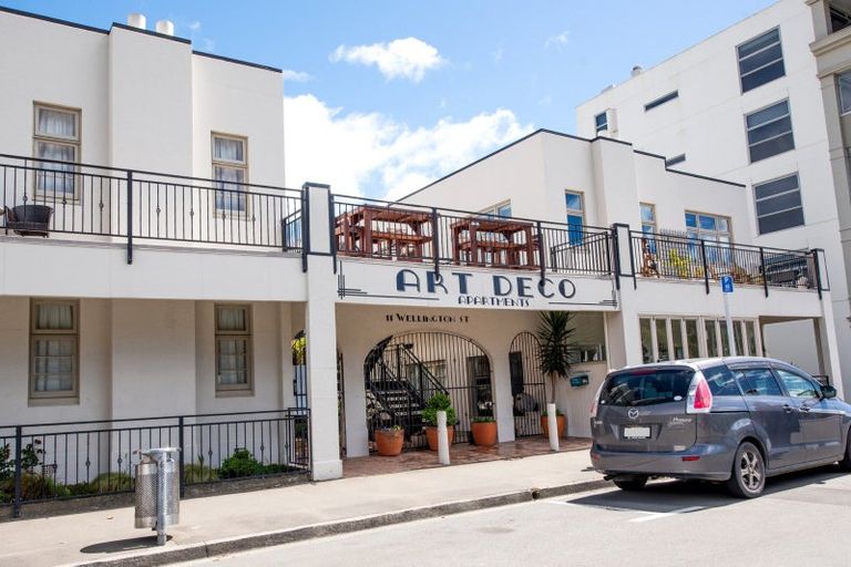 Photo of property in 11-19 Wellington Street, Picton, 7220