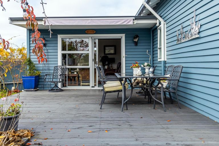 Photo of property in 12 Parsonage Road, Waimate, 7924