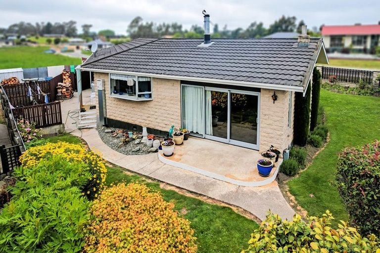 Photo of property in 44 Grove Avenue, Weston, Oamaru, 9401