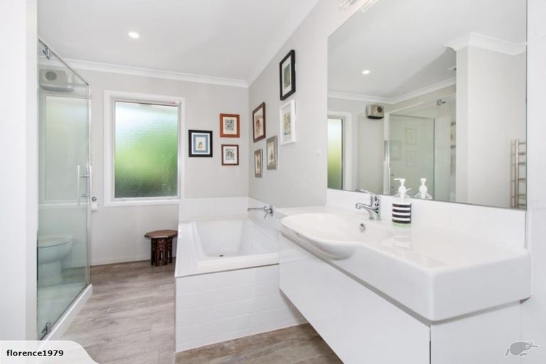 Photo of property in 125 Bridge Street, New Brighton, Christchurch, 8062