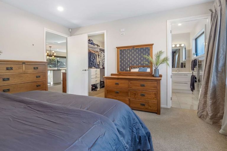 Photo of property in 10 Koreke Lane, Halswell, Christchurch, 8025