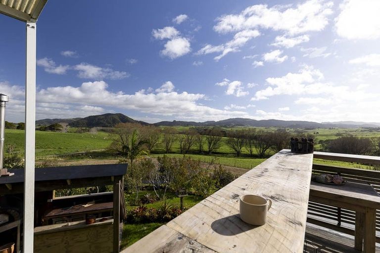 Photo of property in 291 Kaiwaka-mangawhai Road, Kaiwaka, Wellsford, 0975