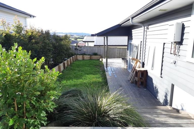 Photo of property in 24 Hitchen Road, Pokeno, 2402