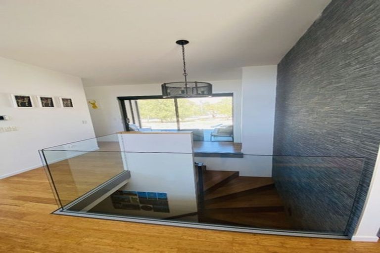 Photo of property in 39 Melmore Terrace, Cromwell, 9310