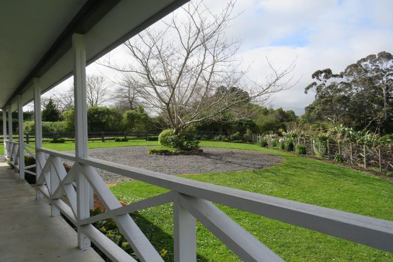 Photo of property in 33 Railway Terrace, Ohau, Levin, 5570