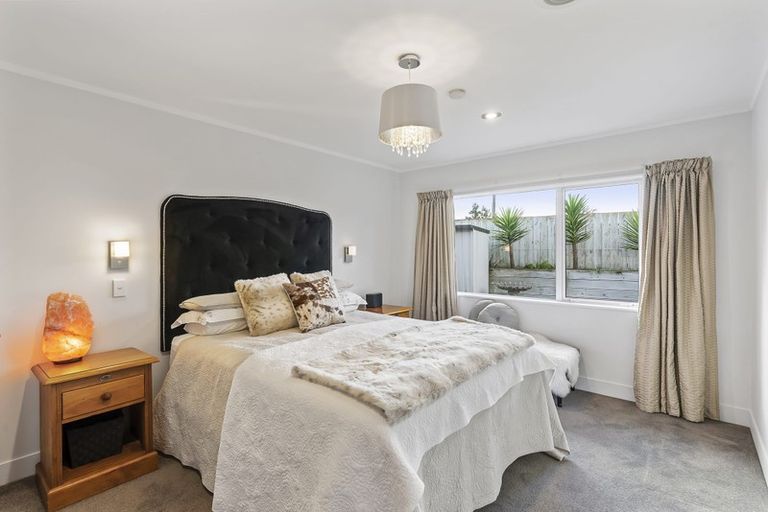 Photo of property in 11 Stella Court, Paraparaumu, 5032