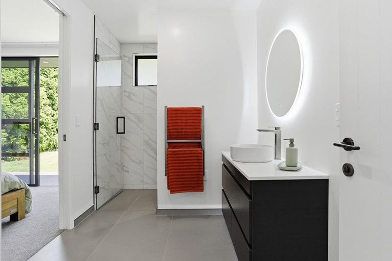 Photo of property in 1 Waimanu Lane, Bethlehem, Tauranga, 3110