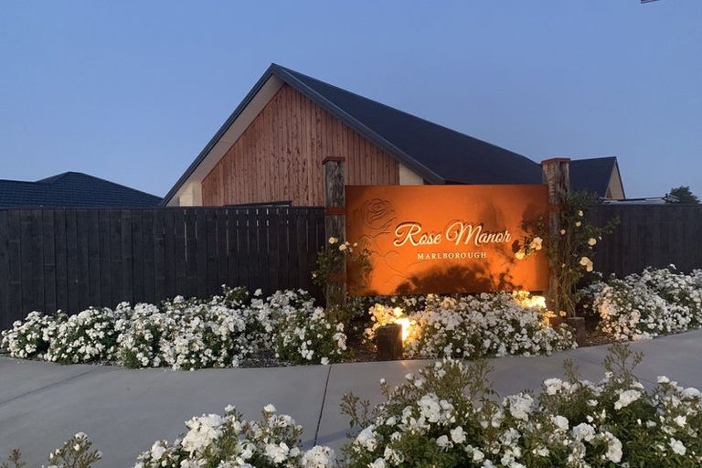 Photo of property in 26 Whitehall Drive, Springlands, Blenheim, 7201