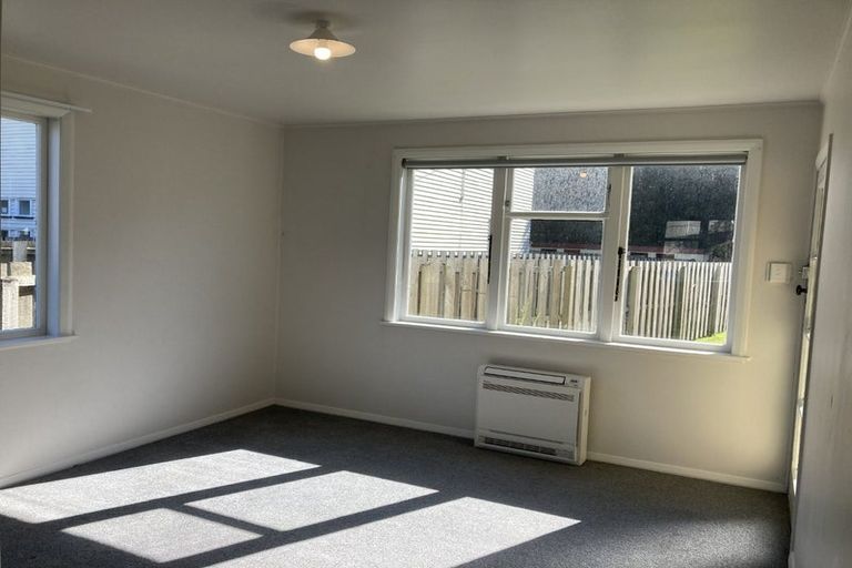 Photo of property in 15-15c Nelson Terrace, Seaview, Timaru, 7910