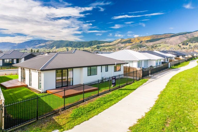 Photo of property in 18 Hanworth Road, Appleby, Richmond, 7020