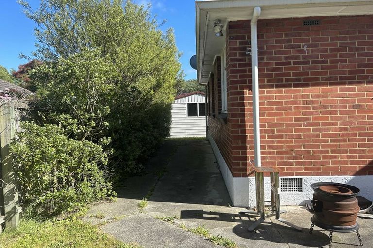 Photo of property in 35 Attlee Crescent, Bryndwr, Christchurch, 8053