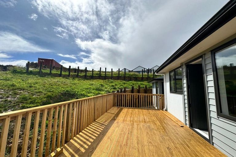 Photo of property in 8a Gracechurch Drive, Flat Bush, Auckland, 2016