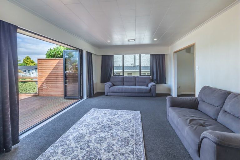 Photo of property in 75 Kennedy Drive, Levin, 5510